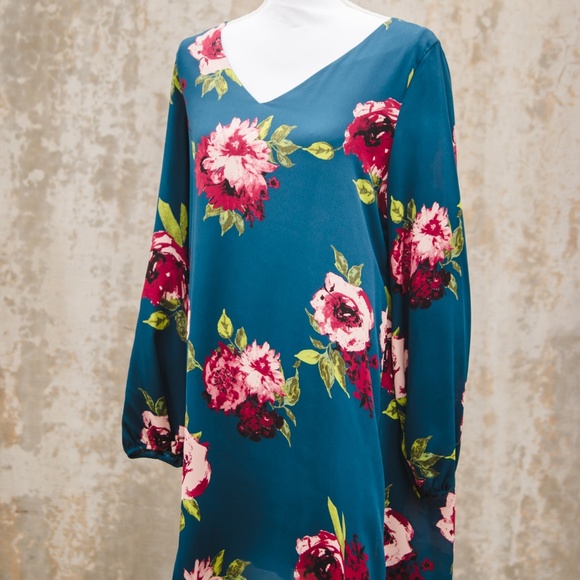 long sleeve floral shift dress